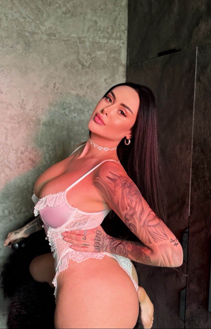 Low Rate Call Girls In Green Park Delhi | Book Now