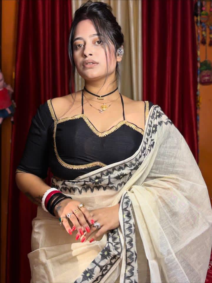 POOJA PATEL 🫂ESCORTS SERVICE 👍BADT MSDEL LOW 🎀