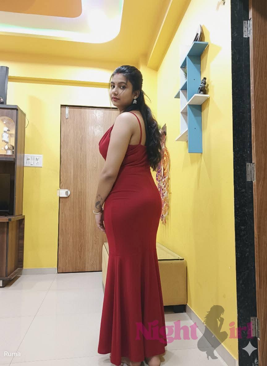 I am beautiful, intelligent, understanding girl. I love to h...