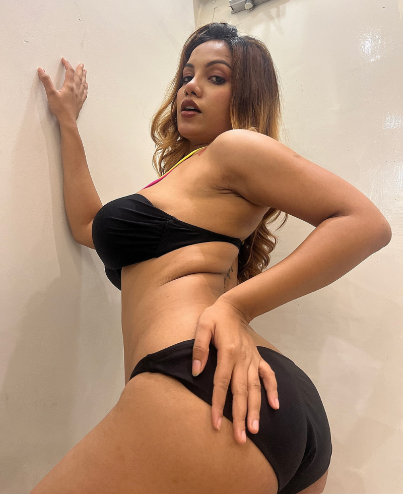 Hot Model Disha Ready To Serve Best Service For You